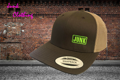 Junk Clothing brown/gold Trucker cap